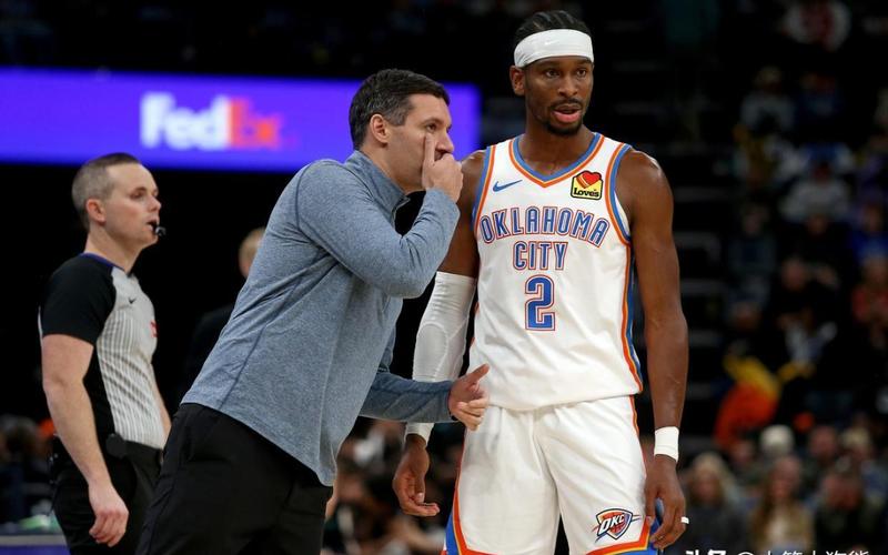  季后赛战略规划师：西部卡位战中的博弈最优解 体育新闻 季后赛战略规划师：西部卡位战中的博弈最优解 体育新闻