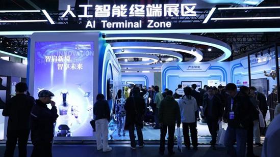  机器人产业迎来春晚时刻：宇树科技牵手央视背后的技术版图 汽车科技