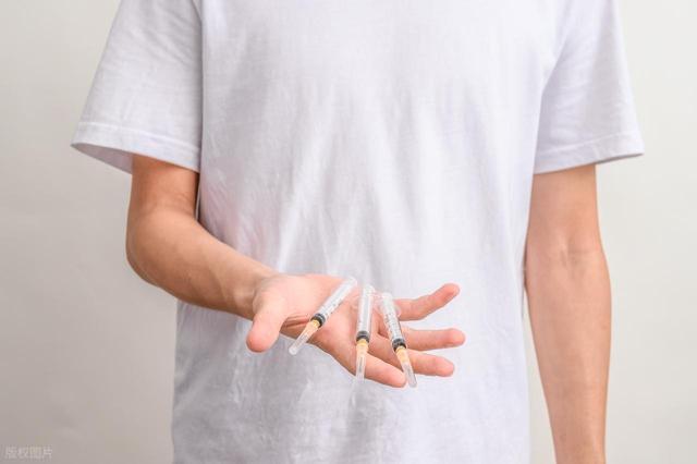  临床数据揭示：肺癌高危人群的四个分子级特征——从856例样本到精准预防 健康养生