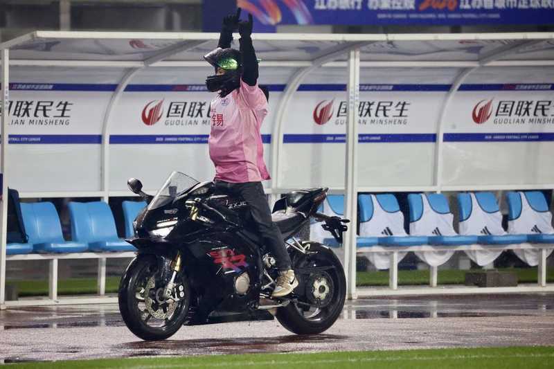  【数据复盘】苏超新赛季技术维度全解：从场均3.1万上座到VAR全覆盖的硬核升级 体育新闻